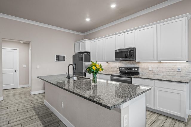 1923 140th Street, Lubbock, TX 79423