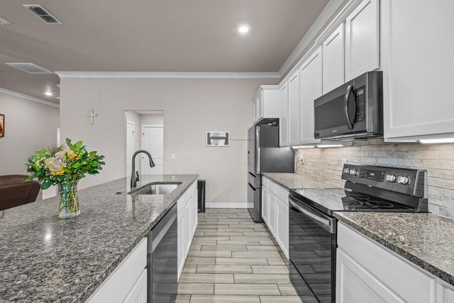 1923 140th Street, Lubbock, TX 79423