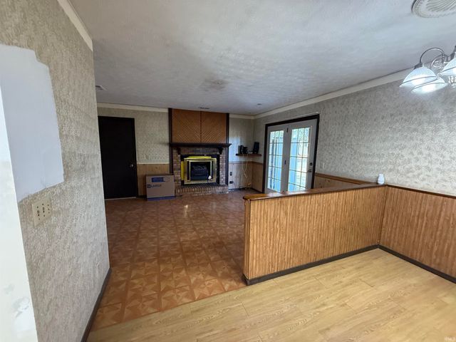 1418 W Clover Street, Jasper, IN 47546