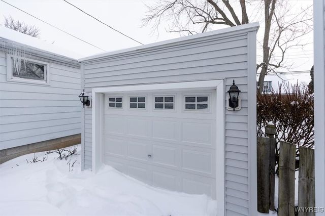 61 Rockne Road, Tonawanda, NY 14223