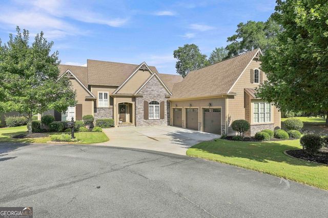402 Vanderbilt Parkway, Newnan, GA 30265