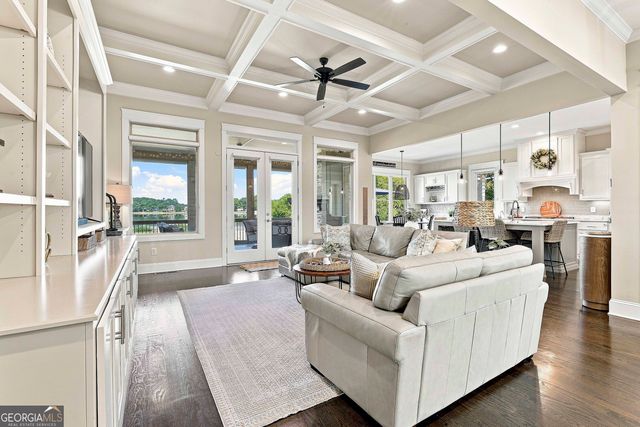 402 Vanderbilt Parkway, Newnan, GA 30265