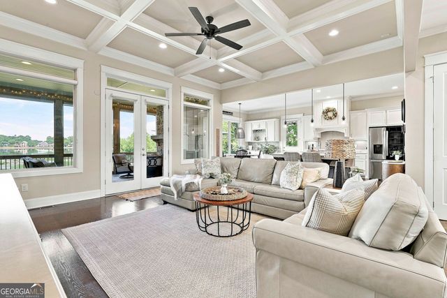 402 Vanderbilt Parkway, Newnan, GA 30265