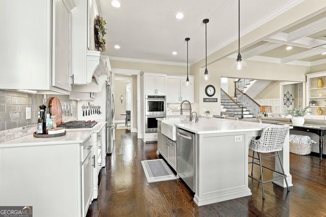 402 Vanderbilt Parkway, Newnan, GA 30265