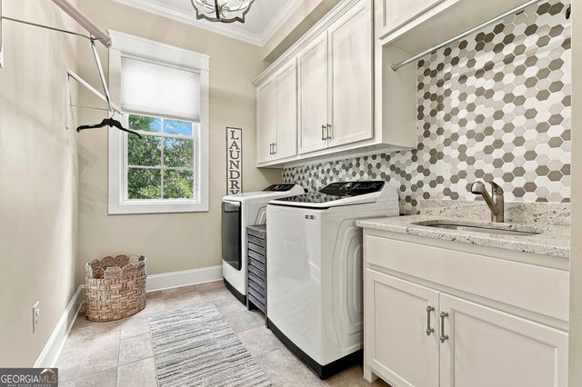 402 Vanderbilt Parkway, Newnan, GA 30265