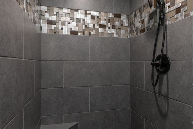 2555 W Sexton Drive, Springfield, MO 65810