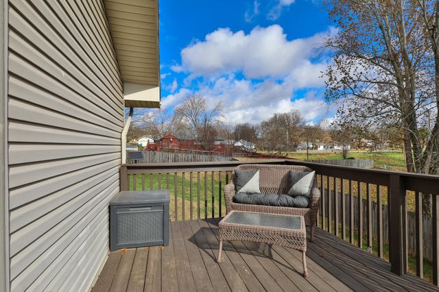 2555 W Sexton Drive, Springfield, MO 65810