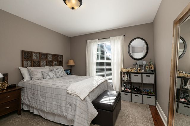 2555 W Sexton Drive, Springfield, MO 65810