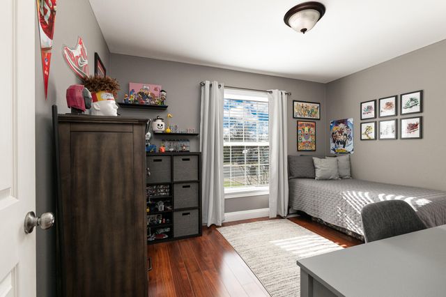 2555 W Sexton Drive, Springfield, MO 65810