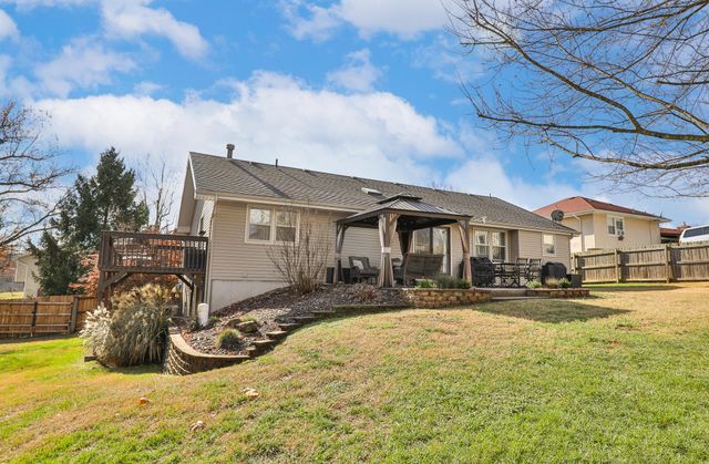 2555 W Sexton Drive, Springfield, MO 65810