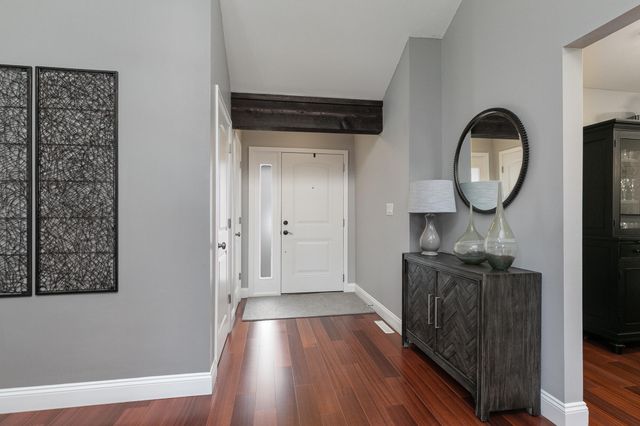 2555 W Sexton Drive, Springfield, MO 65810