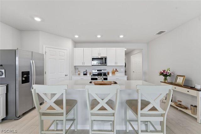 20337 Camino Torcido LOOP, North Fort Myers, FL 33917