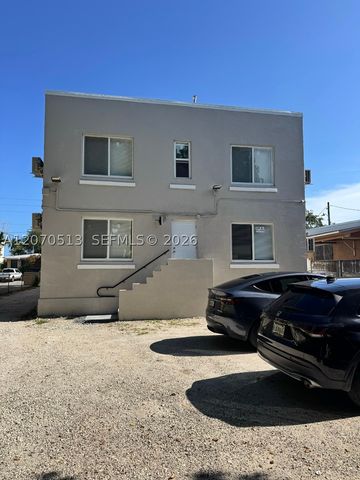1631 NW 3 St 5, Miami, FL 33125