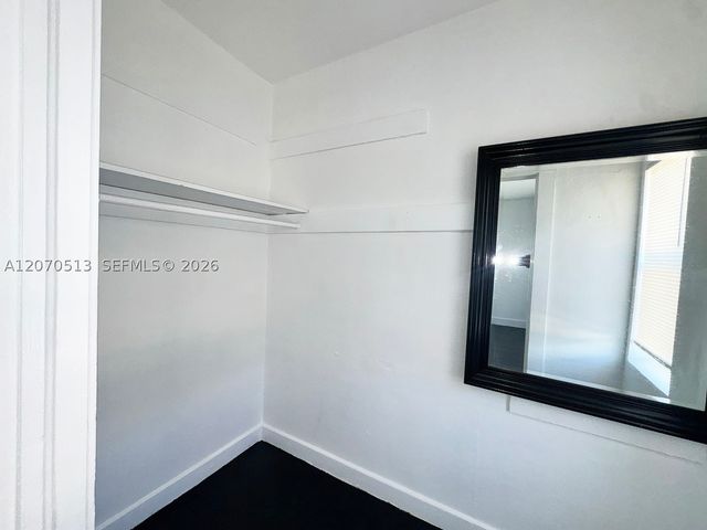 1631 NW 3 St 5, Miami, FL 33125