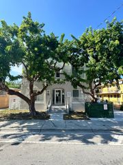 1631 NW 3 St 5, Miami, FL 33125