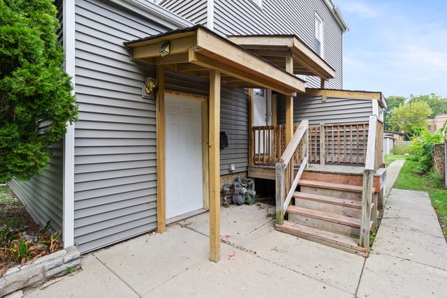 1633 Mcdaniel Avenue, Evanston, IL 60201