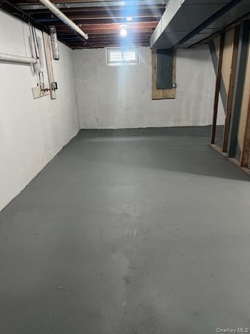 118 Patchogue-Yaphank Road, East Patchogue, NY 11772