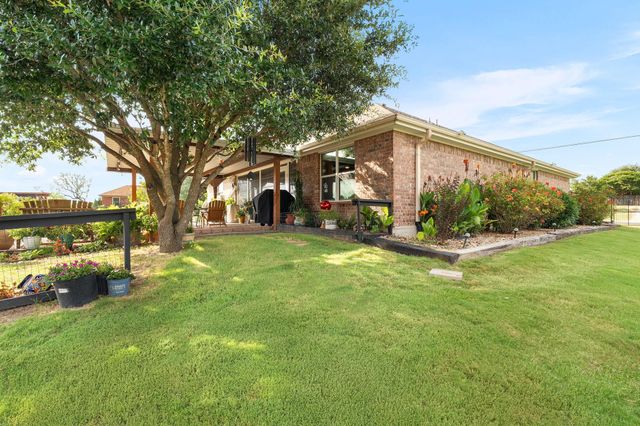 1006 Lonestar DR, Kempner, TX 76539