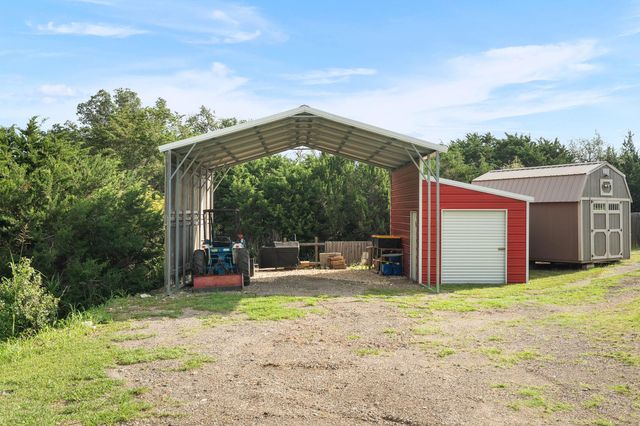 1006 Lonestar DR, Kempner, TX 76539