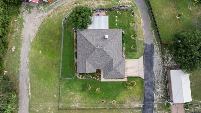 1006 Lonestar DR, Kempner, TX 76539