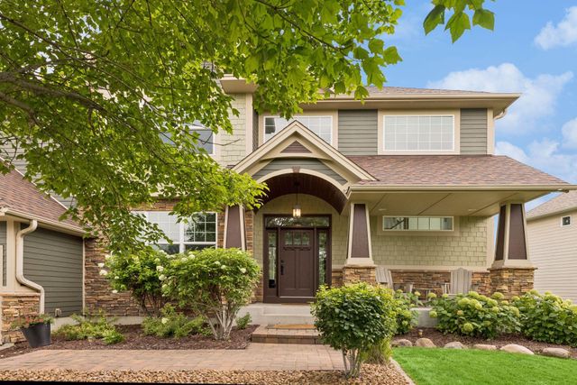 15710 52nd Avenue N, Plymouth, MN 55446