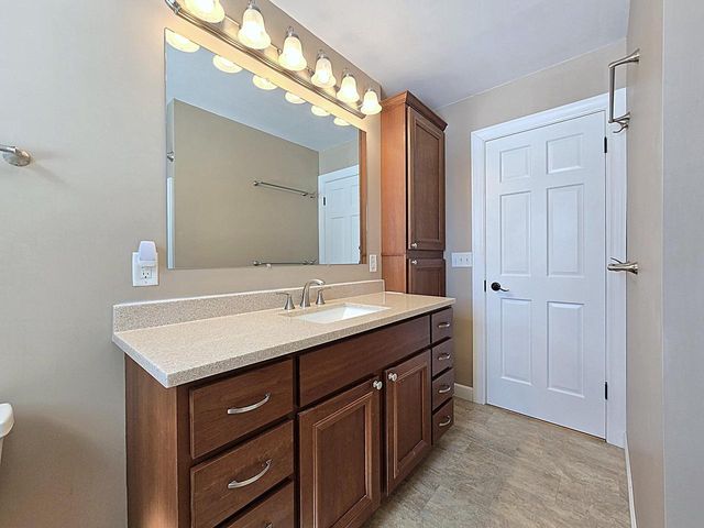 N65W24157 Poplar AVENUE, Sussex, WI 53089