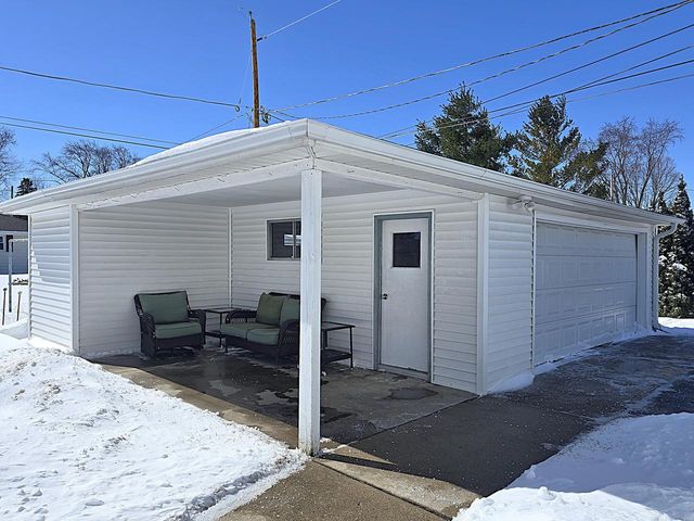 N65W24157 Poplar AVENUE, Sussex, WI 53089