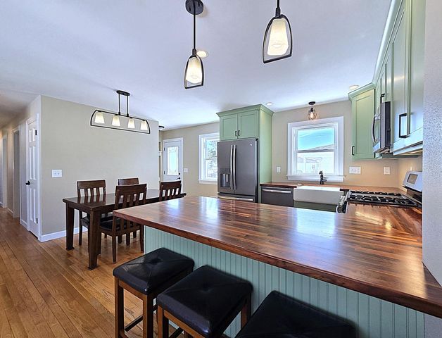 N65W24157 Poplar AVENUE, Sussex, WI 53089