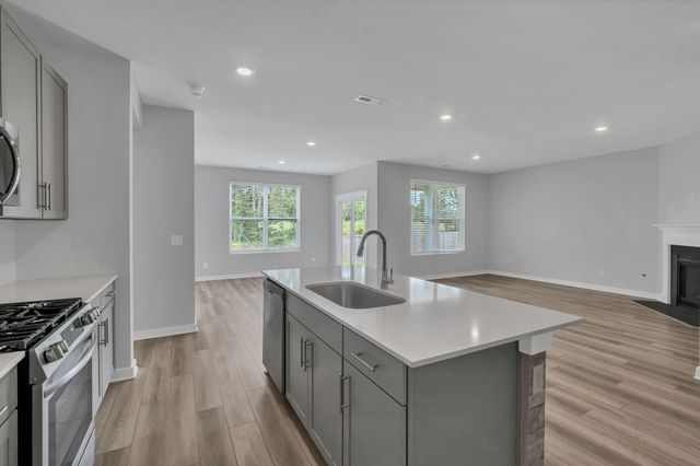 140 Ravens Crest Ave, Mount Juliet, TN 37122