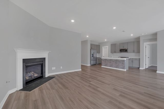 140 Ravens Crest Ave, Mount Juliet, TN 37122
