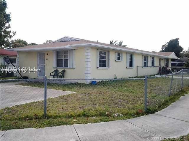 998 NW 109th St 998, Miami, FL 33168