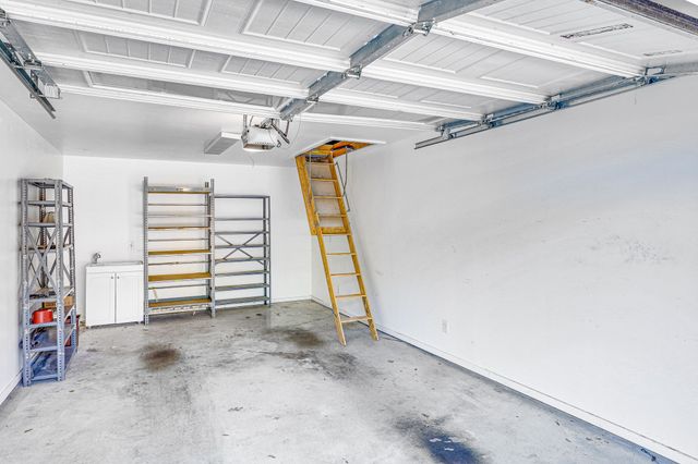 6220 Kenwood Avenue, Dallas, TX 75214