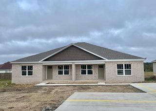 10538 S Park Ave, Dothan, AL 36305