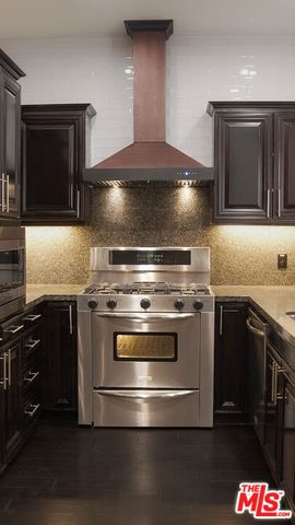 3750 W Santa Rosalia Drive 214, Los Angeles, CA 90008