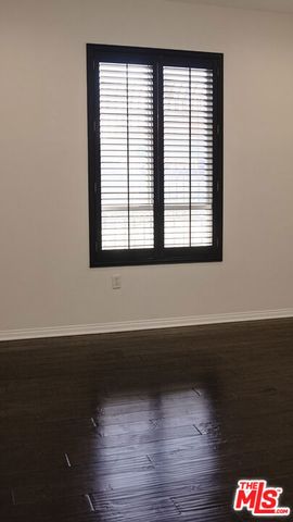 3750 W Santa Rosalia Drive 214, Los Angeles, CA 90008
