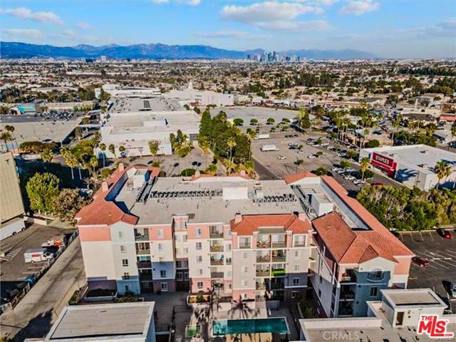 3750 W Santa Rosalia Drive 214, Los Angeles, CA 90008
