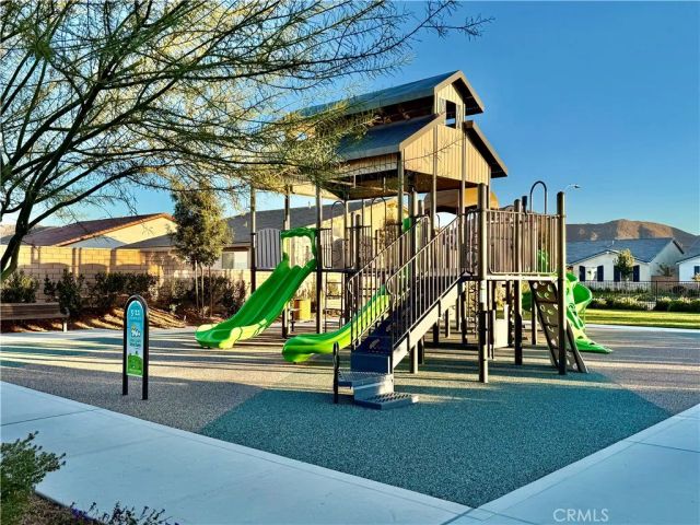 1927 Breachy Way, Hemet, CA 92545