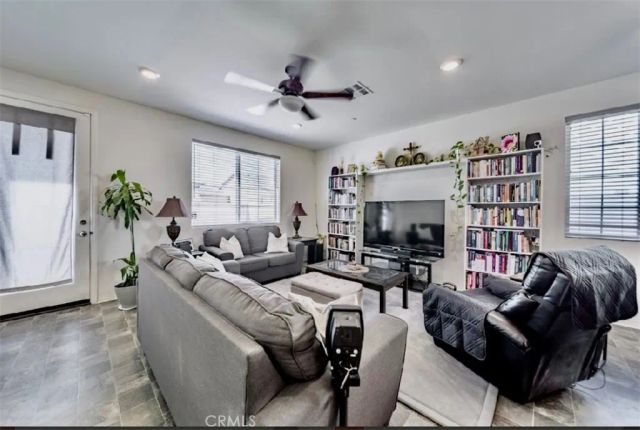 1927 Breachy Way, Hemet, CA 92545