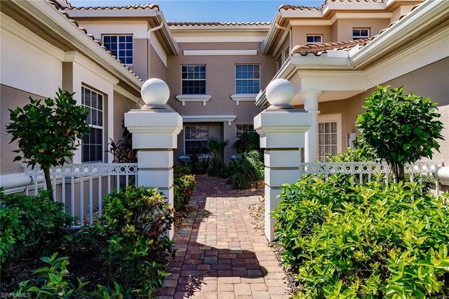 3940 Deer Crossing Ct Apt 203, Naples, FL 34114