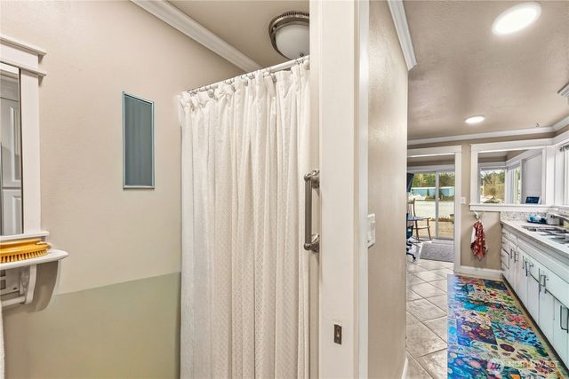 106 Chinook Place, La Conner, WA 98257