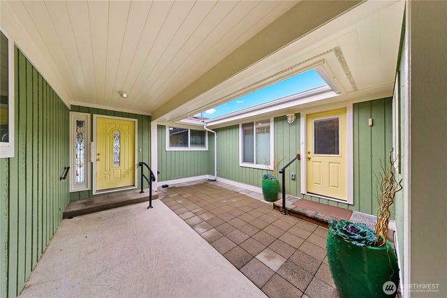 106 Chinook Place, La Conner, WA 98257