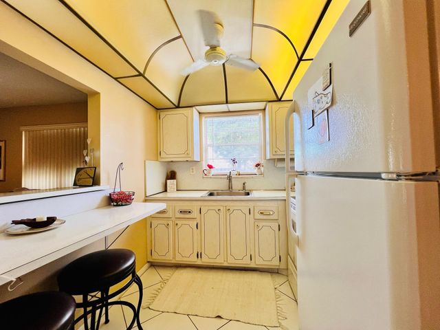 126 Andover E, West Palm Beach, FL 33417