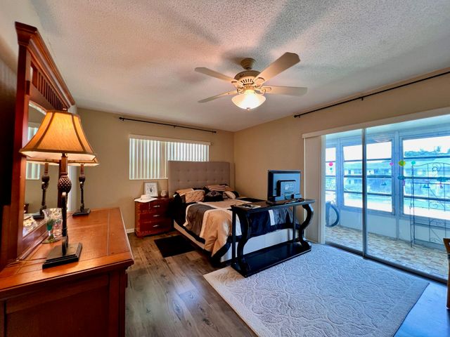 126 Andover E, West Palm Beach, FL 33417