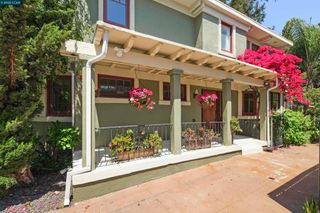 484 Forest St, Oakland, CA 94618