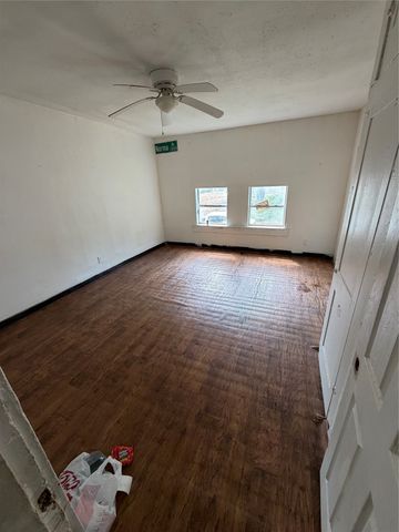 1906 Walnut Street, Shreveport, LA 71103