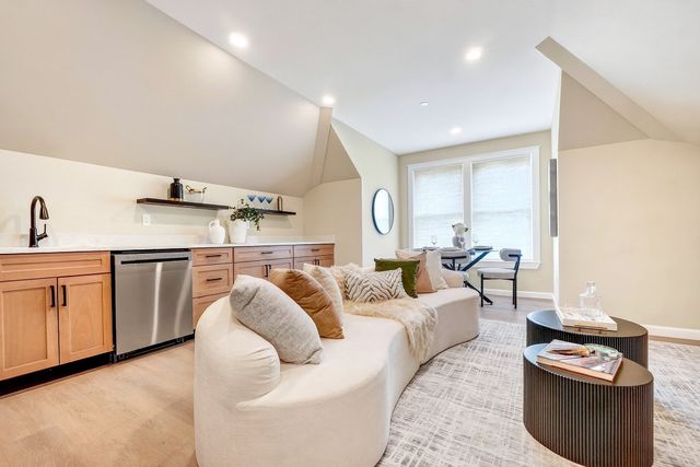 22 Pauline St. 5, Winthrop, MA 02152