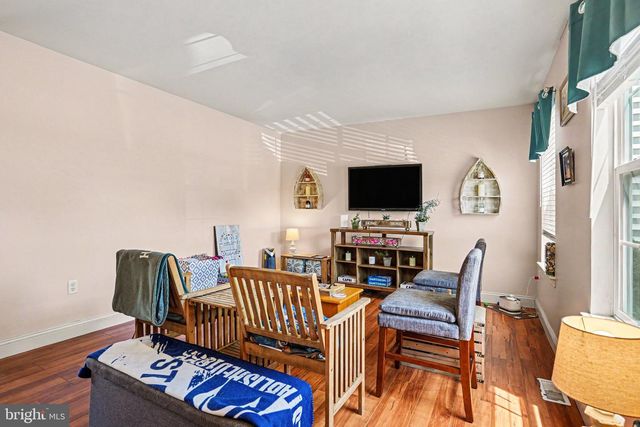 239 BUCKLEY DR, Harrisburg, PA 17112