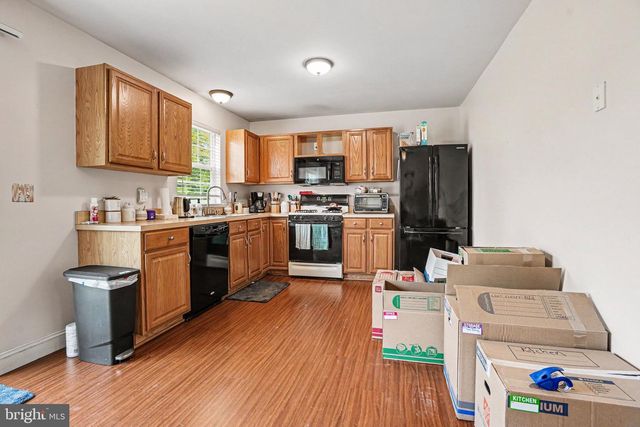 239 BUCKLEY DR, Harrisburg, PA 17112