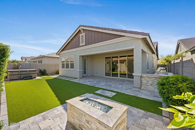 3840 E SPRING WHEAT Lane, Gilbert, AZ 85296