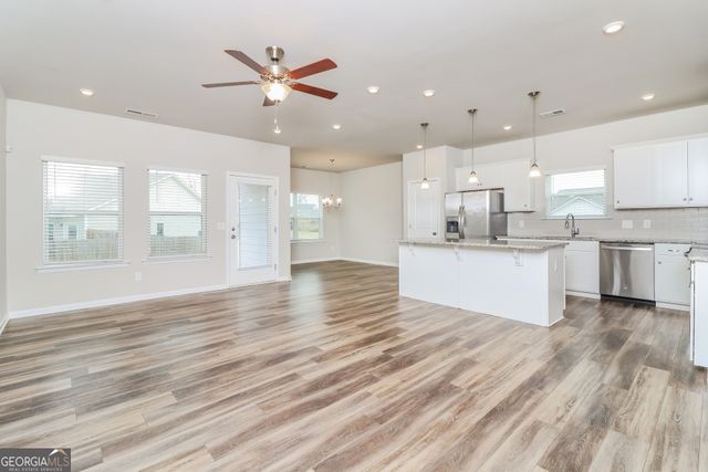 13 Applewood Drive NE, Rome, GA 30165